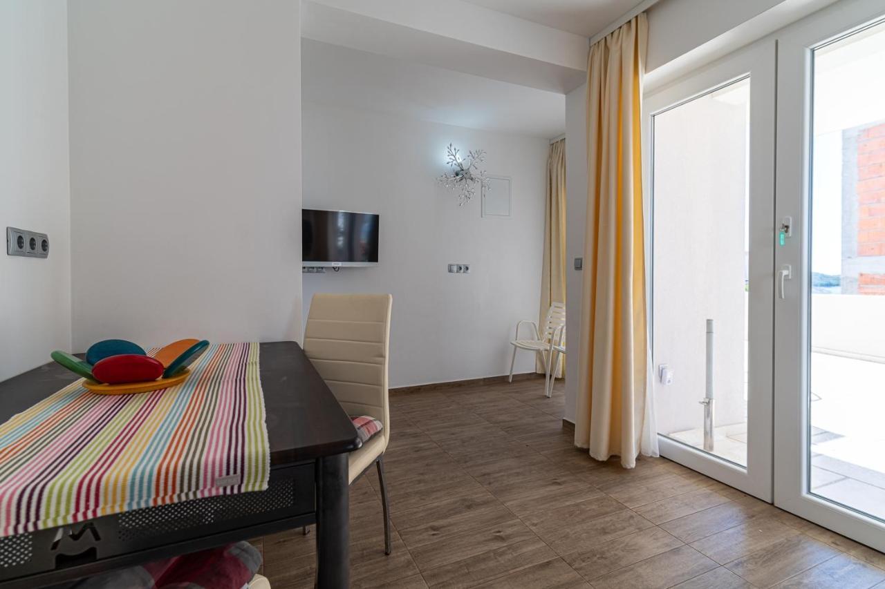 Villa Kata Razanj Ngoại thất bức ảnh