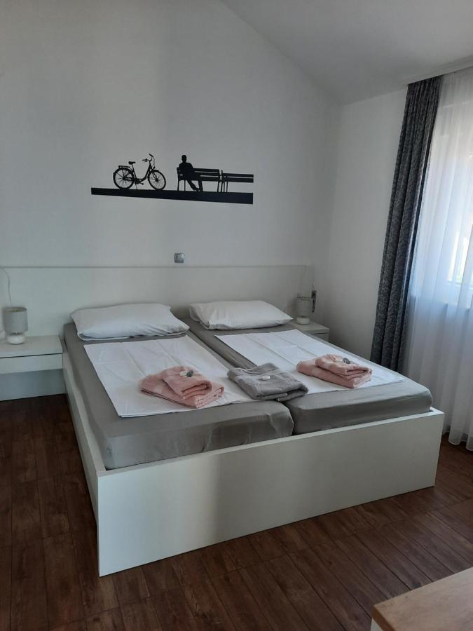 Villa Kata Razanj Ngoại thất bức ảnh